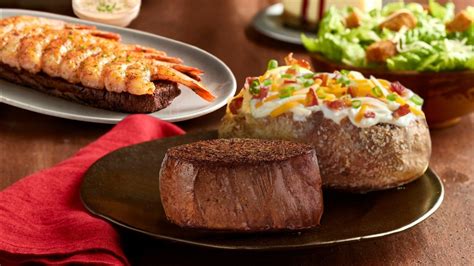 The Worst Outback Steakhouse Side Dish According To 38 Of People