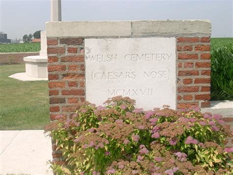 Welsh Cemetery Caesar S Nose In Boezinge West Flanders Find A Grave