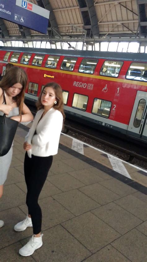 Candid Sexy German Teens On Street Photo X Vid