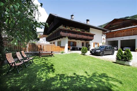 Ferienwohnung Vill, Rodeneck: Chalets & mehr | FeWo-direkt
