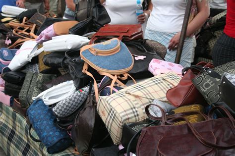 procedure en cas de contrefacon de marque ou produit le marketeur