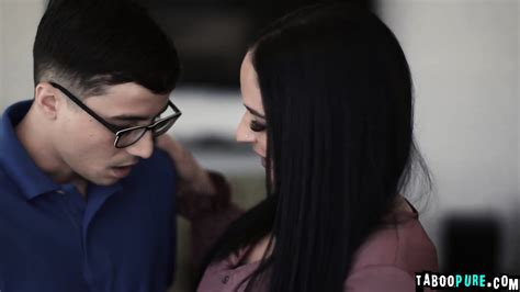 WOW Big Tits MILF Sheena Ryder Fucks From Behind