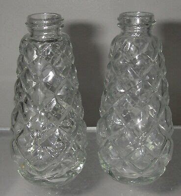 Anchor Hocking Glass Waterford Waffle Clear Salt Pepper Shaker Marked