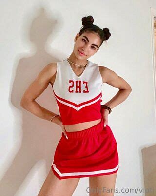 Vioti Vioti Foods Nude OnlyFans NudoStar TV