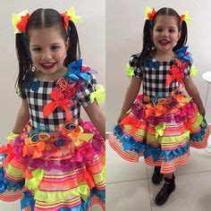 Vestidos De Festa Junina 2017 Pompons Coloridos E Divertidos Para