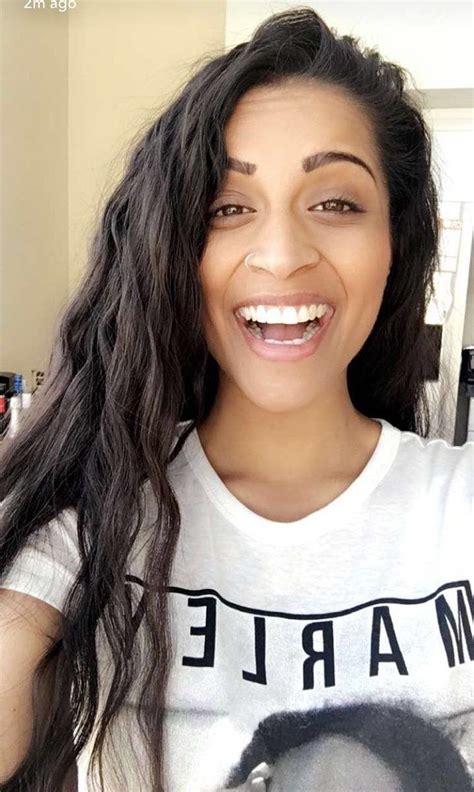 Lilly Singh Aka Superwoman Lily Singh Pretty People Beautiful