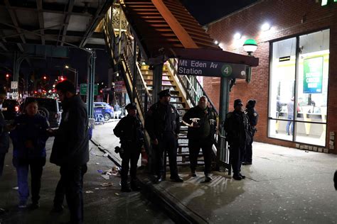 1 killed, several injured in New York subway shooting after brawl