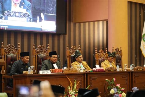 Abah Zairullah Dengarkan Pidato Kenegaraan Presiden Ri Meratusnews