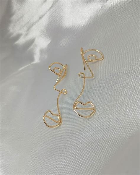 Pin De J Adore En Aretes En Joyas Con Alambre Accesorios De