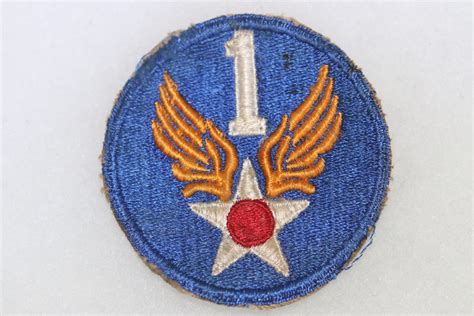 ORIGINAL WW2 US 1ST ARMY AIR FORCE CLOTH SHOULDER PATCH 2 Butlers