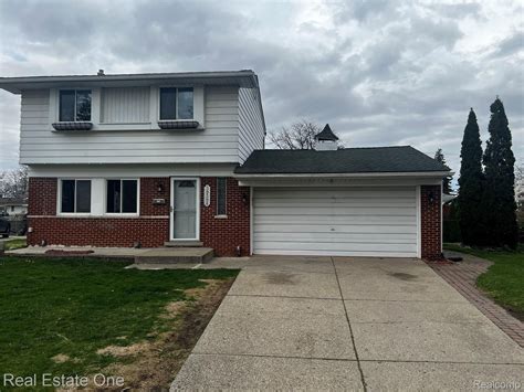 39394 Carrie Dr, Sterling Heights, MI 48313 | MLS# 20261024914 | Trulia