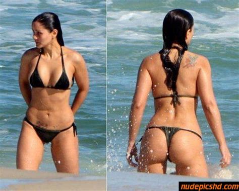 Bruna Marquezine Hot Butt In Sexy Bikini Nude Leaked Porn Photo