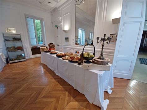 Patrimoniul Cultural Rom Nesc Etalat Ntr Un Castel Din Bordeaux Am