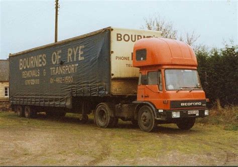 Pin Van Elwyn Brynmor Evans Op Old Lorries Oude Trucks Vrachtwagens