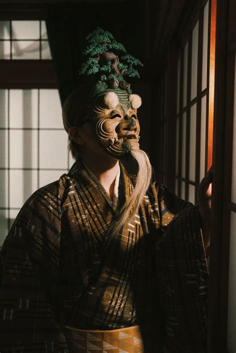 The Female Artisans Honoring, and Reinventing, Japanese Noh Masks - The ...