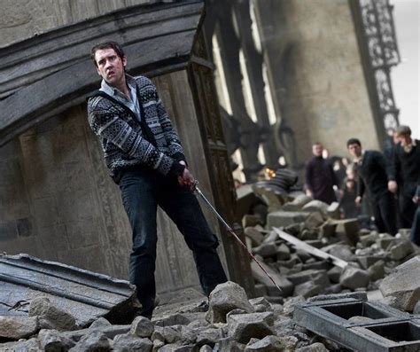 Harry Potter and the Deathly Hallows - Part 2 Photos with a Battle ...