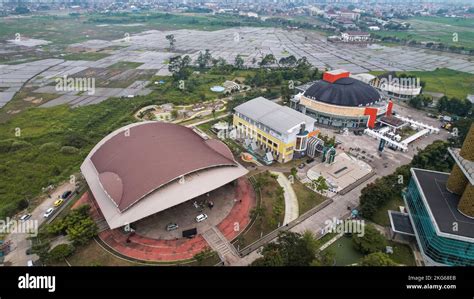 Aerial View of the pedestrian bridge that connects the Al Fathu Mosque ...