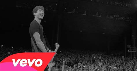 5 Seconds Of Summer She S Kinda Hot Live Video 15min Lt