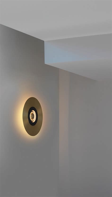 Earth Led Wall Ceiling Light Satulight