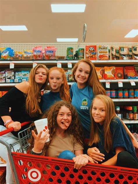 Target Tings Best Friend Poses Best Friend Photos Cute Group