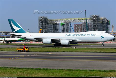 B Ljl Cathay Pacific Boeing F Photo By Hung Chia Chen Id