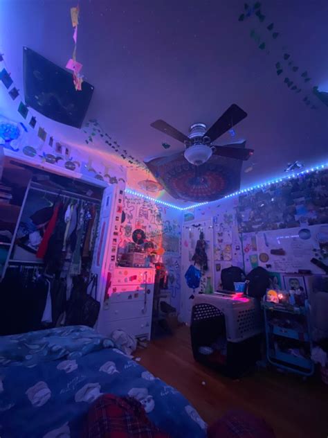 2000s room aesthetic – Artofit