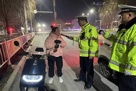 “三抓三促”行动进行时 高台交警持续强化夜间路面管控 全力以赴防事故保平安促畅通 高台县人民政府门户网站