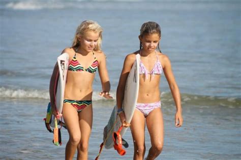 Hot Sexy New Brighton Zeuner Bikini Pics