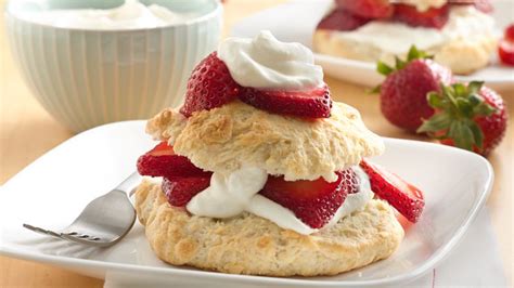 Classic Strawberry Shortcakes Recipe From Betty Crocker