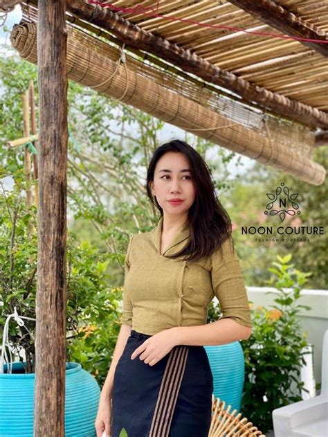 Ghim C A Zin May Myat Tr N Myanmar Dresses