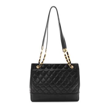 CHANEL Lambskin Quilted Shoulder Bag Black 988644 FASHIONPHILE