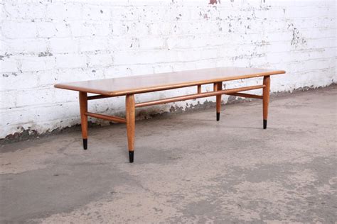 Lane Acclaim Mid Century Modern Walnut Surfboard Coffee Table 1960s At 1stdibs Lane Acclaim