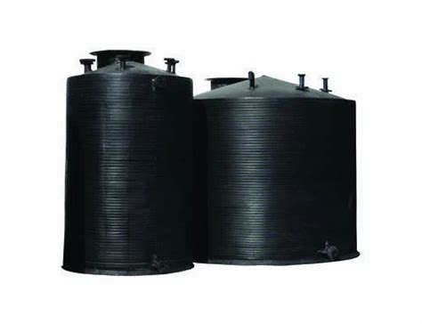 Parthiv Industrial HDPE Spiral Tanks Capacity 1 Kl To 100 Kl At 10