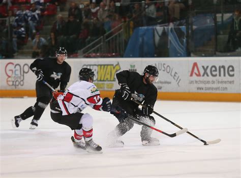 GAP HOCKEY SUR GLACE Le Match Amical Entre Les Rapaces Et Les Diables