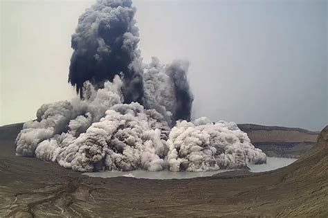 Taal Volcano Update Today 2021 2020 2021 Taal Volcano Eruptions Wikipedia Taal Volcano