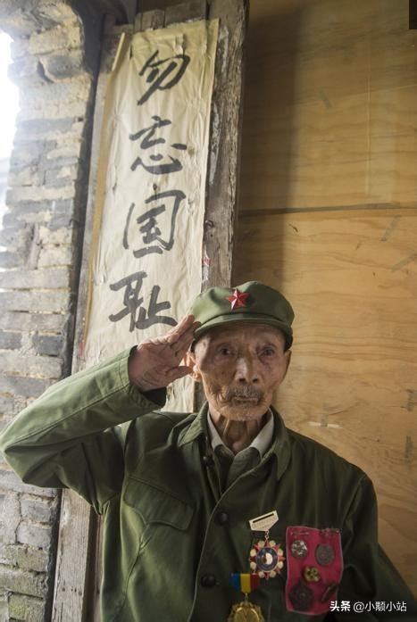 90多歲抗戰老兵與日軍近身拼刺刀，現在疾病纏身卻很硬朗有精神 每日頭條