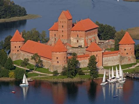 Aerial View Of Trakai Island Castle On Lake Galve Lithuania Beautiful Castles Castle