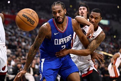 Leonard Reaches 13 000 Career Points In His Return Clippers Beat Miami 121 104 For 3rd Straight