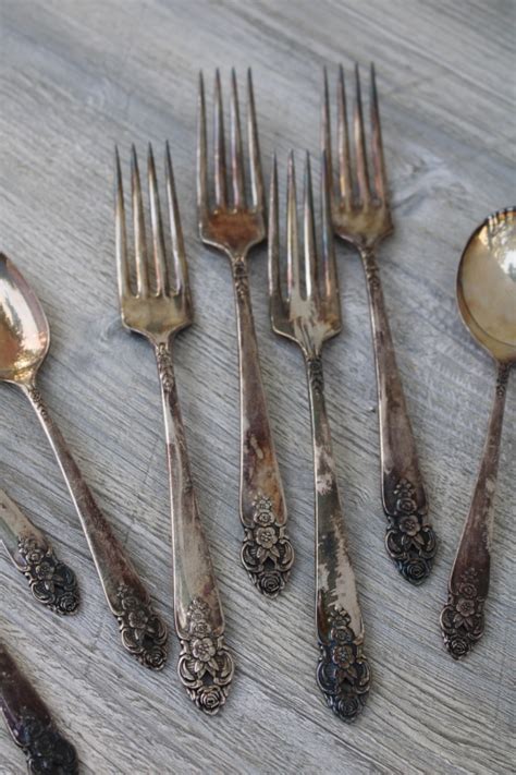 1950s Vintage Oneida Prestige Silver Plate Flatware Distinction