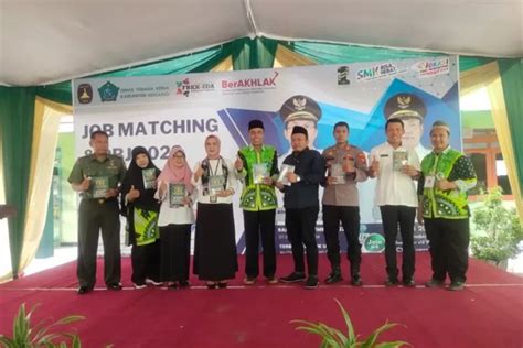 BKK SMK YPM 7 Tarik Diserbu Ratusan Pelamar Radar Sidoarjo