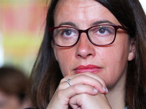 Cécile Duflot Accuse François Hollande De Sexisme Closer