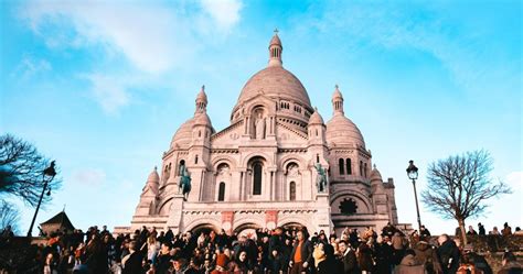 Montmartre Walking Tour From Moulin Rouge To SacrÉ CŒur