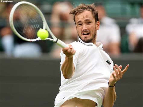 Daniil Medvedev Kalahkan Marton Fucsovics Di Wimbledon Liga Olahraga