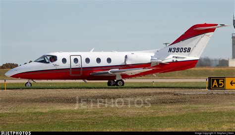 N390SB Hawker Beechcraft 400XP Private Stephen J Stein JetPhotos