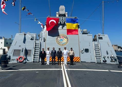 Turkish Corvette Tcg K Nal Ada Visits Romania