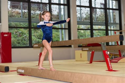 Poutre basse idéale pour l initiation GYMNOVA