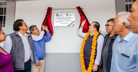 Tiempo De Guerrero El Rector De La Uagro Javier Saldaña Inauguro Otro Edificio Del Campus