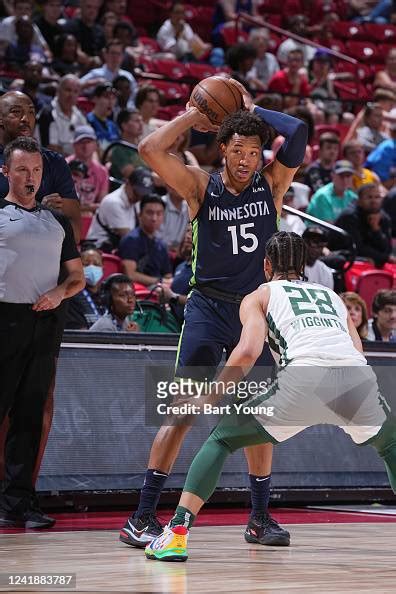 Wendell Moore Jr 15 Of The Minnesota Timberwolves Looks To Pass The