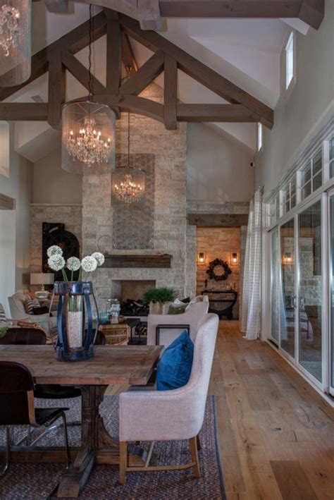 A Fresh Farmhouse Designed With Reclaimed Timbers In Texas Hill Country