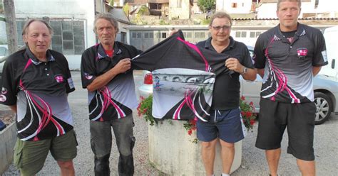 De Nouveaux Maillots Pour Lamicale Boules